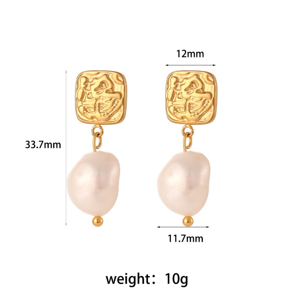 Vintage Square Hammered Texture Fresh Water Pearl 18K Gold Plated Earrings - Picture 8 of 8